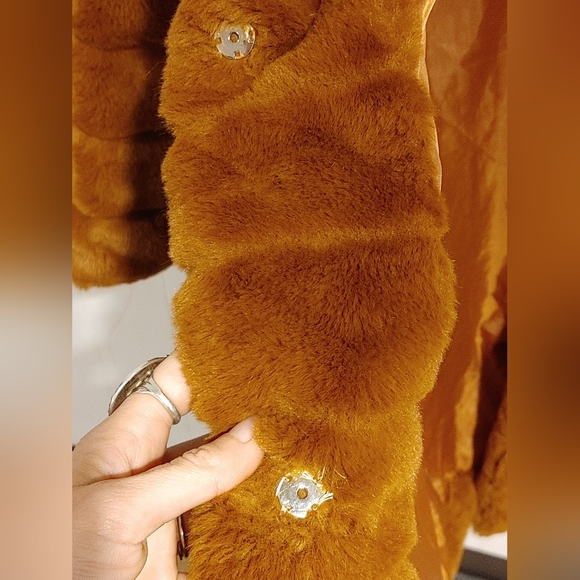 Woven Heart burnt orange faux fur jacket size M - Picture 7 of 10